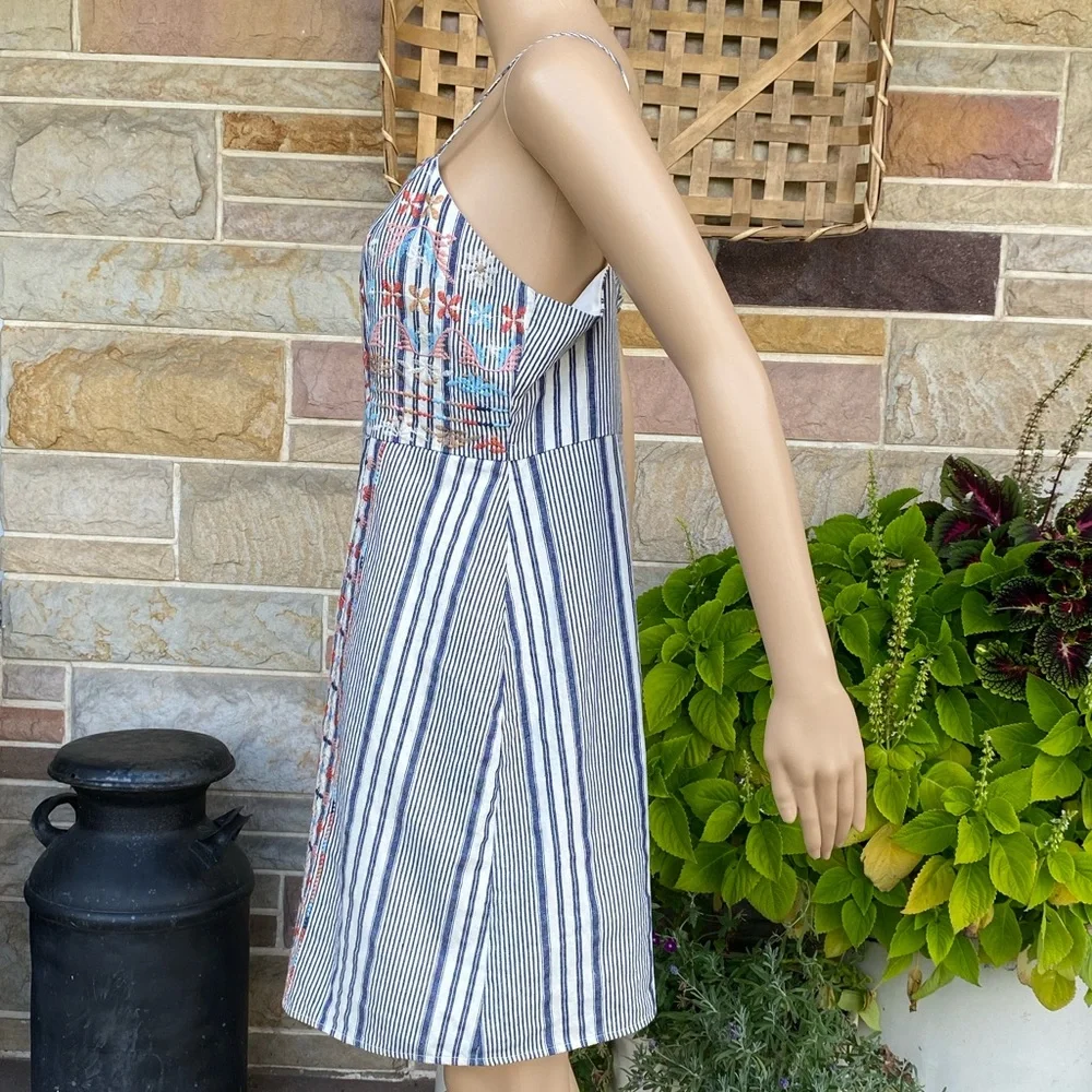 Altar’d State‎ Embroidered Dress - Picture 5 of 12